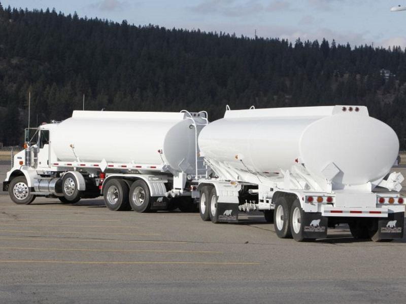 tips for safely driving a tank trailer aside