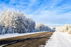 safely hauling your semi trailer through the snow aside