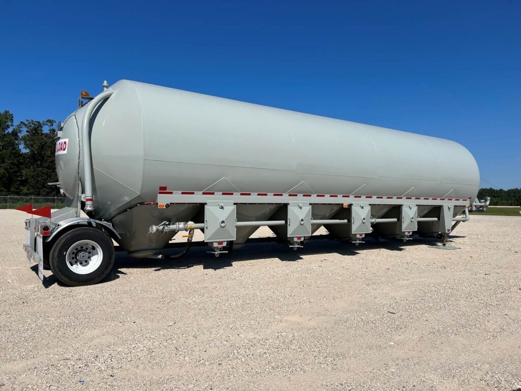 Tanker trailer for transporting liquids, available at Trailers of Texas. Durable and reliable for co.
