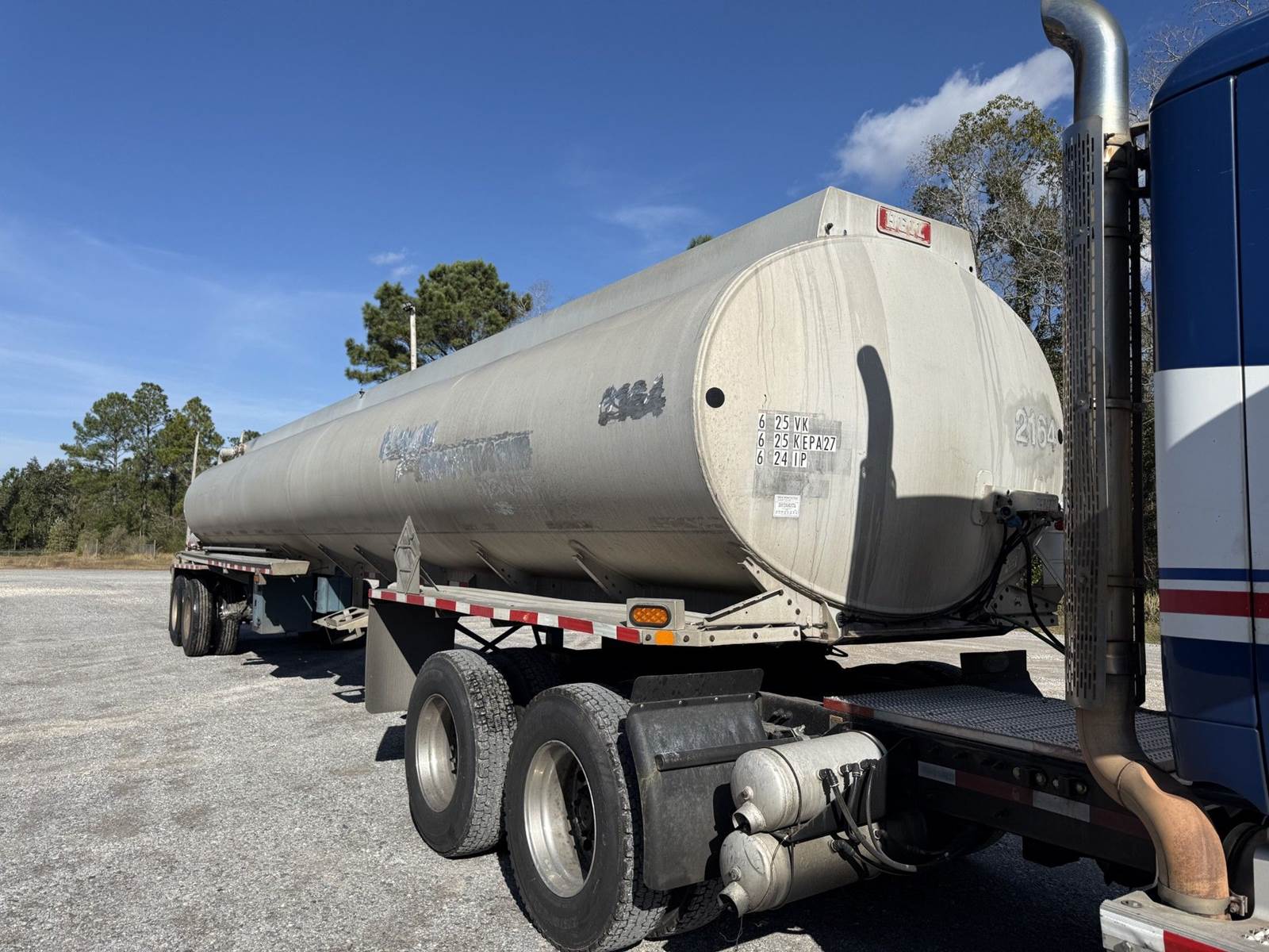 Fuel Tanker Trailers Polar 9200 Gallon 1 Compartment 63877914 1